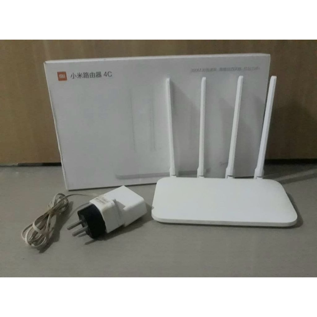 MiWifi 4C router