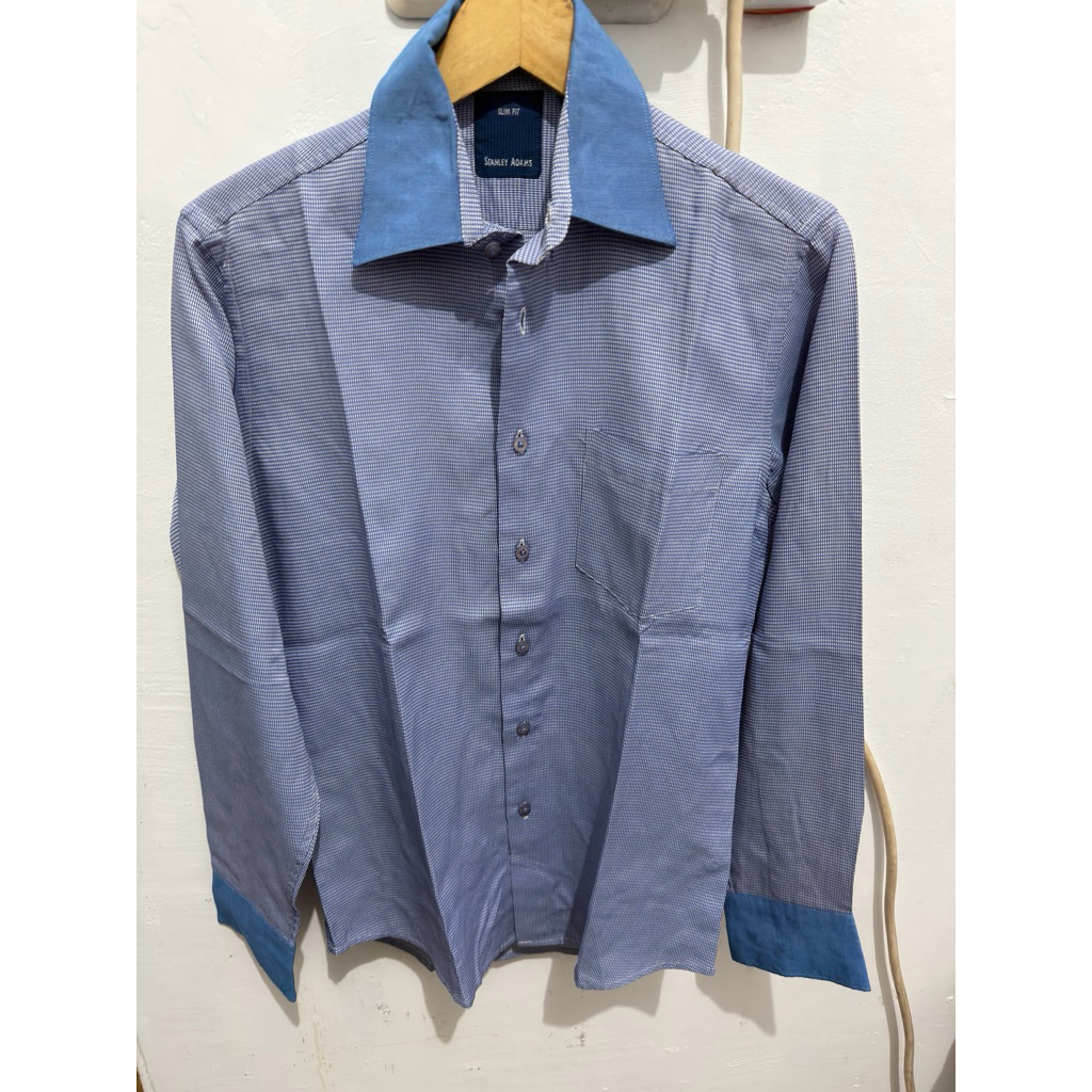 Kemeja stanley adams