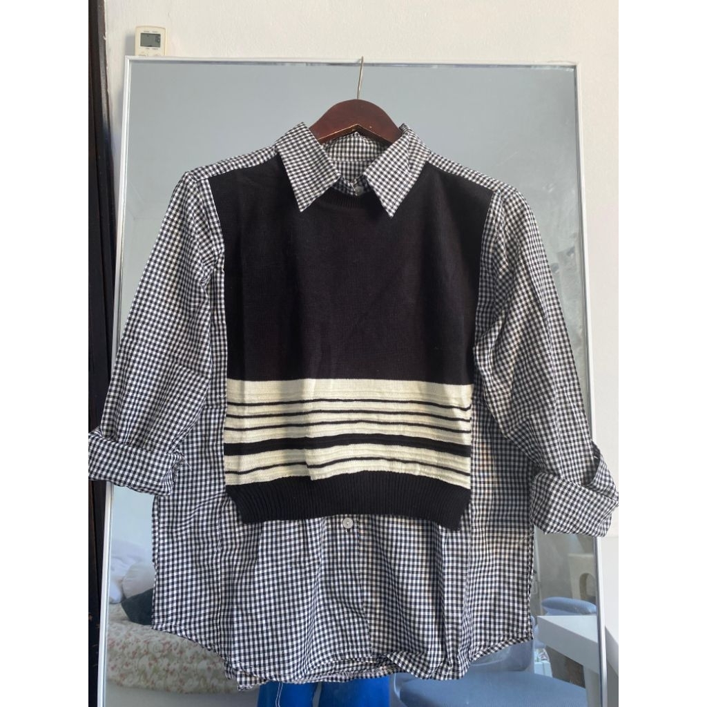 Kemeja Kotak Vest