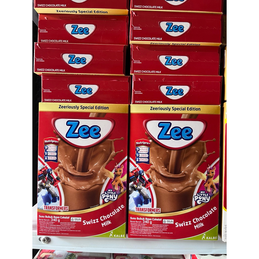 SUSU ZEE BOX 340GR BERHADIAH TRANSFORMER/ LITTLE PONNY RASA VANILA , COKELAT / SUSU PENINGGI ANA