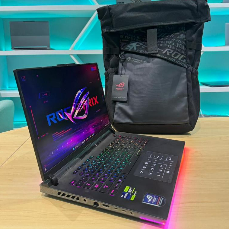 Laptop Gaming Flagship Asus ROG Strix Scar 16 G634JZ i9 13980HX RTX 4080 32GB/1TB Miniled 240Hz