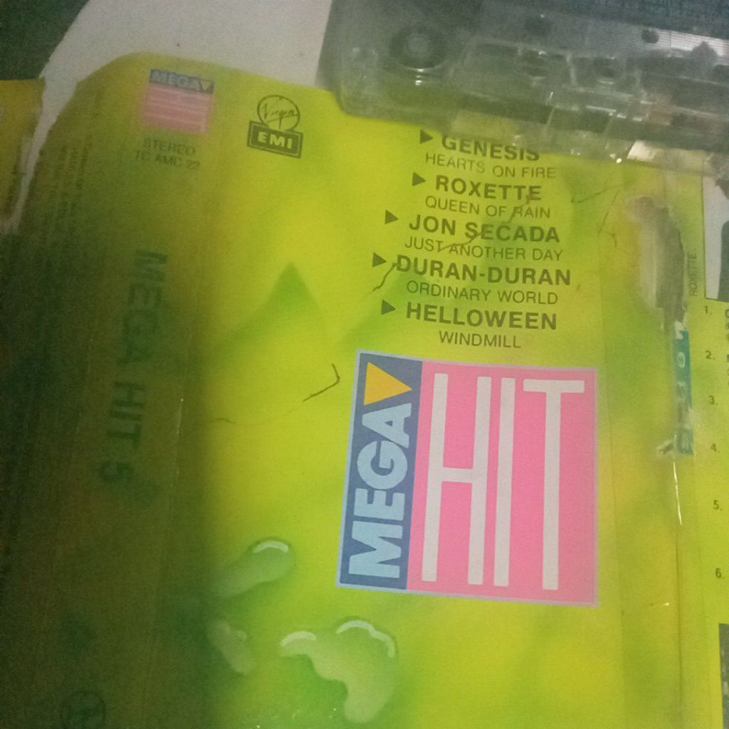 kaset pita MEGA HIT B10-20