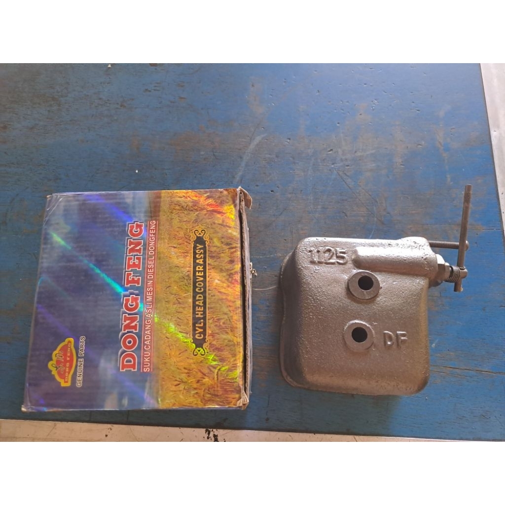 Bonnet Cylinder Head Tutup Klep ZH1125 ZH1130 ZH 1125 Dong feng gz