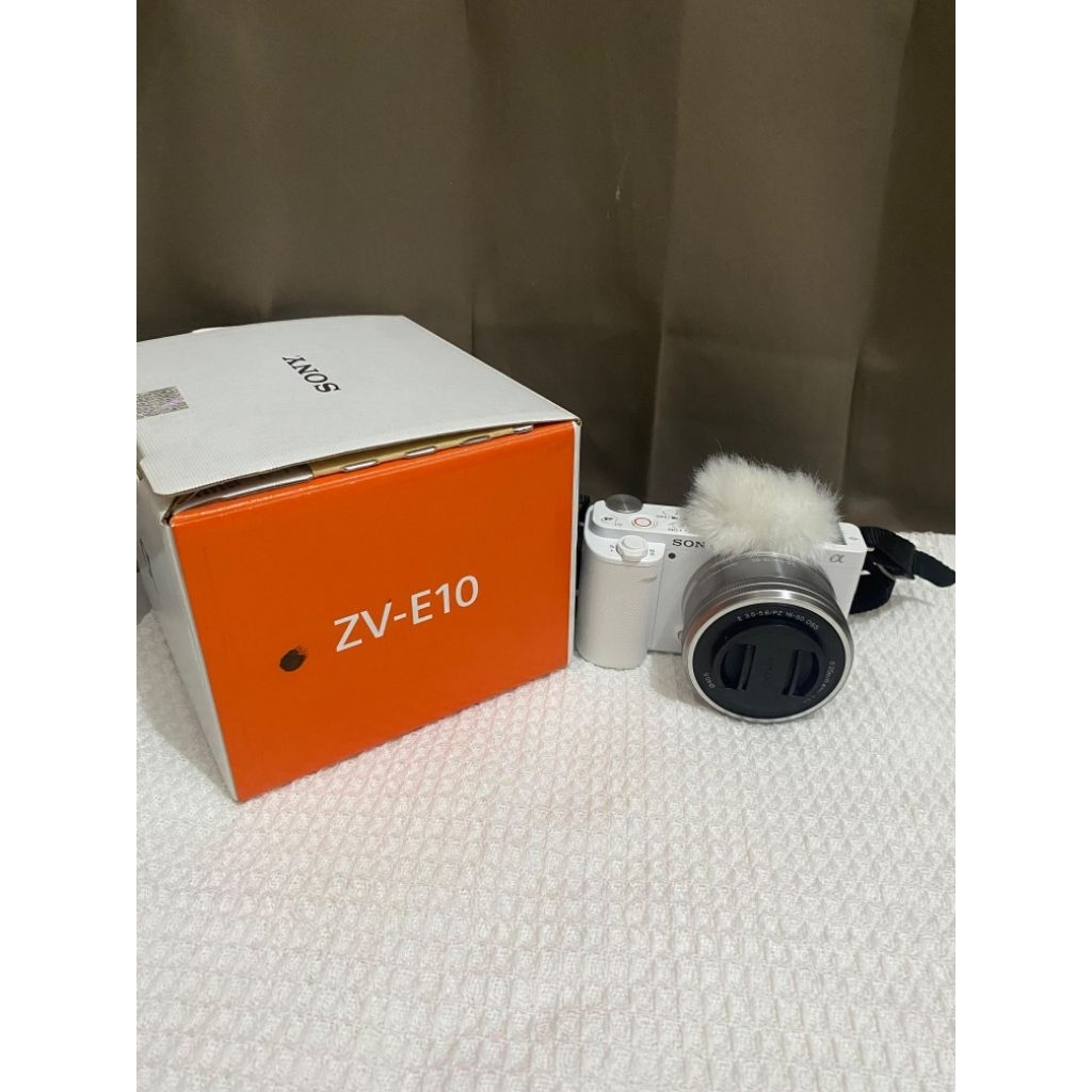 Sony Alpha ZV-E10 Kit 16-50mm Mirrorless Camera Resmi SECOND LIKE NEW BODY+KITT LENS