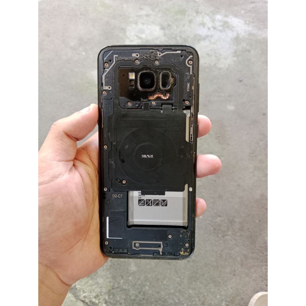 Samsung s8 plus minus