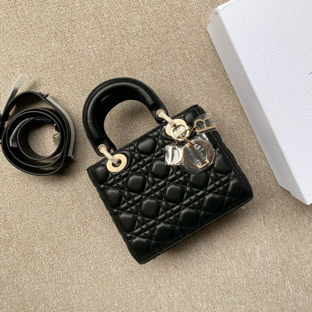 Lady Small Lambskin black GHW