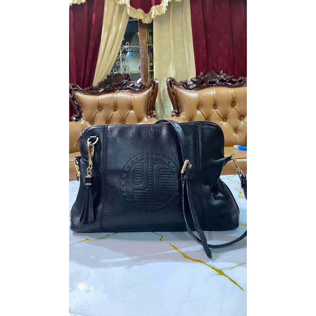 preloved sling bag pierre cardin original