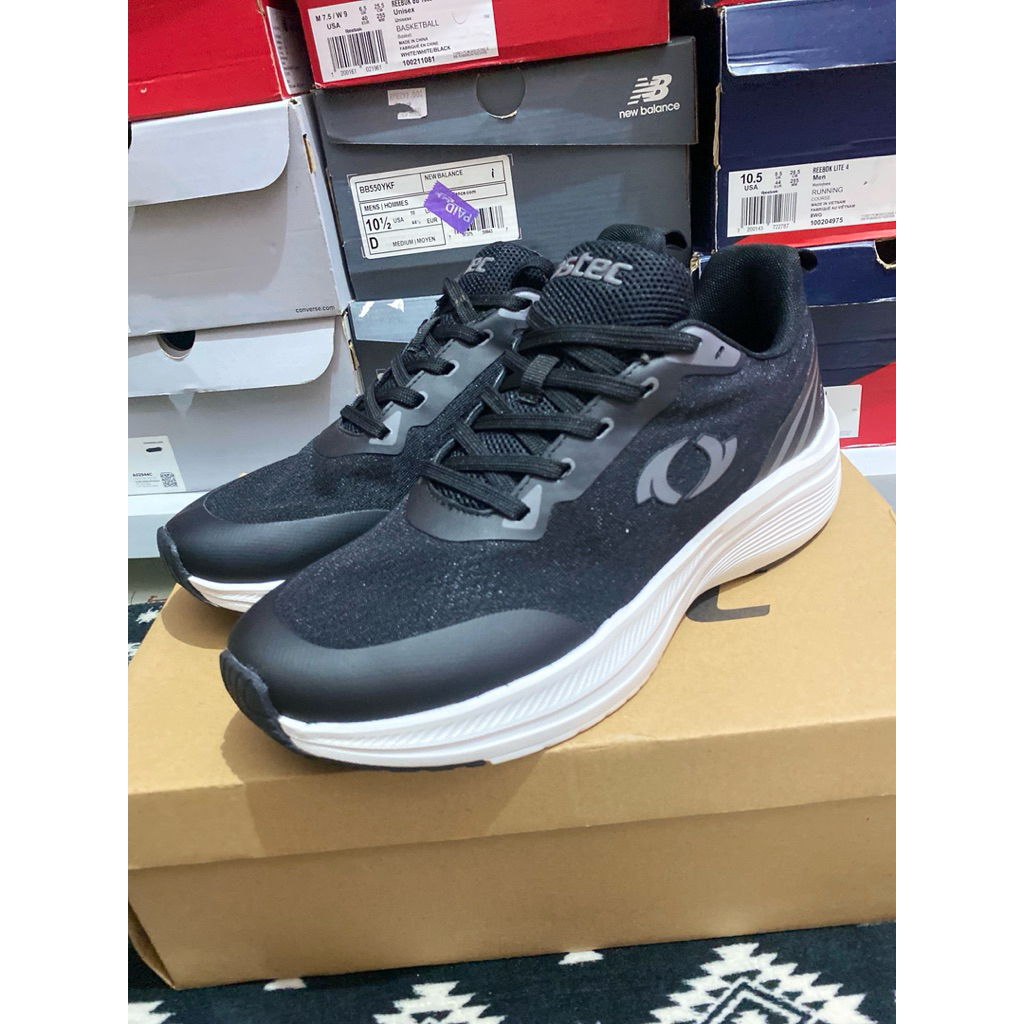 SEPATU RUNNING ASTEC LUCIO