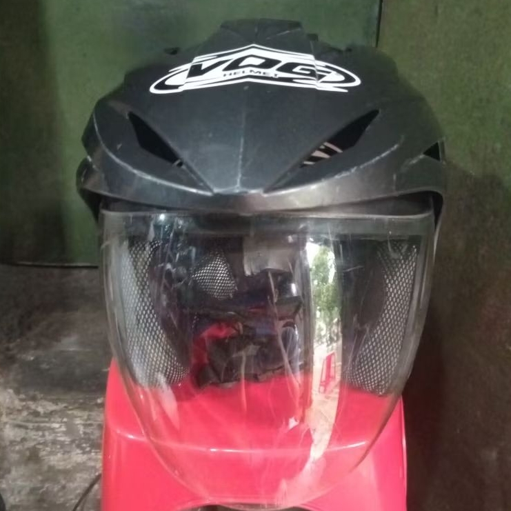 HELM SECOND VOG ORIGINAL