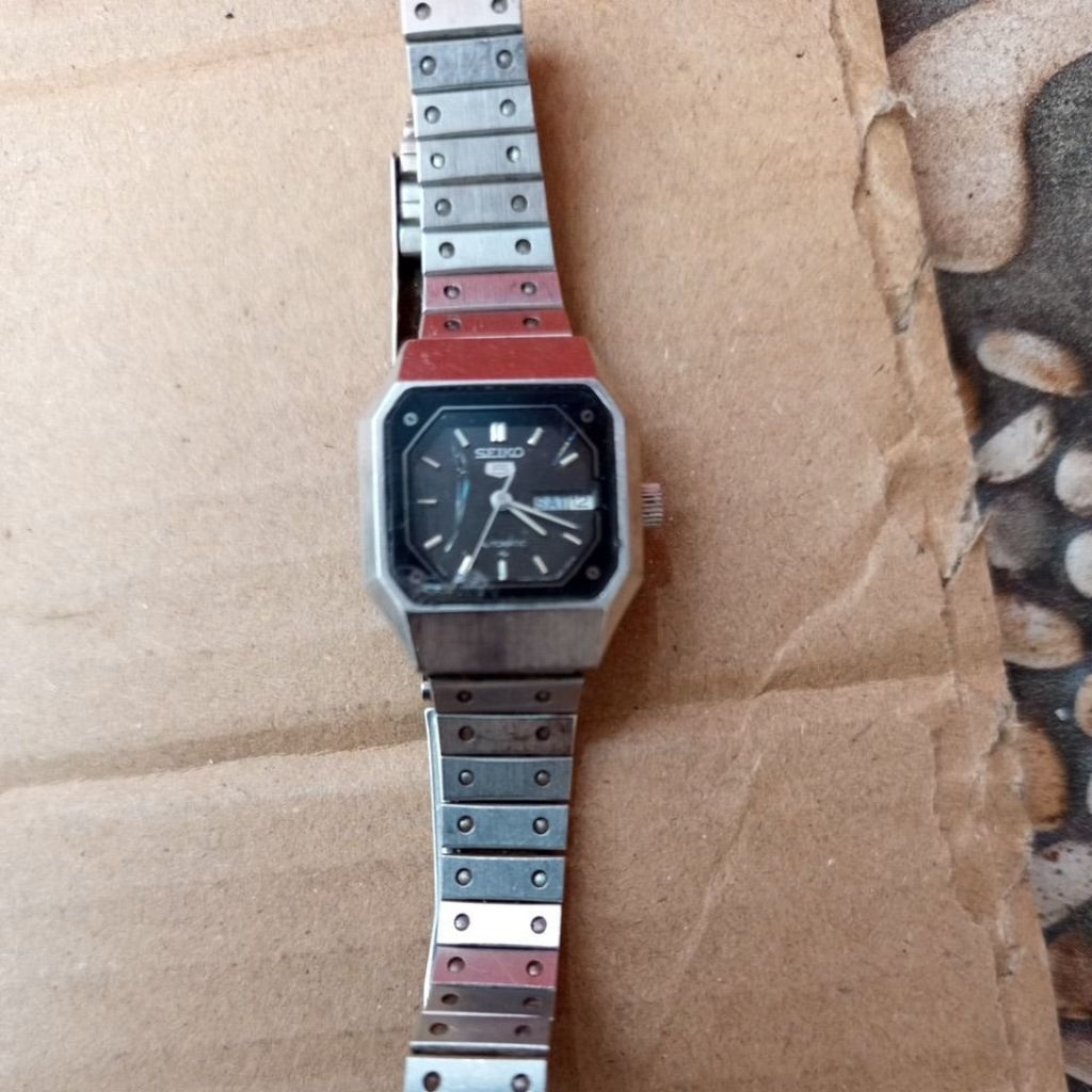 jual jam mati Seiko otomatis wanita original bekas