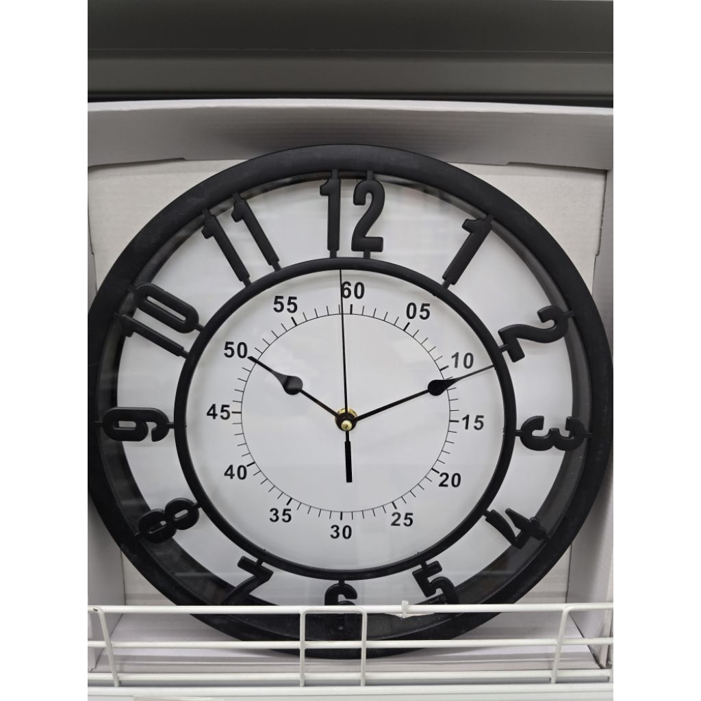 Jst Mr DIY - Jam Dinding