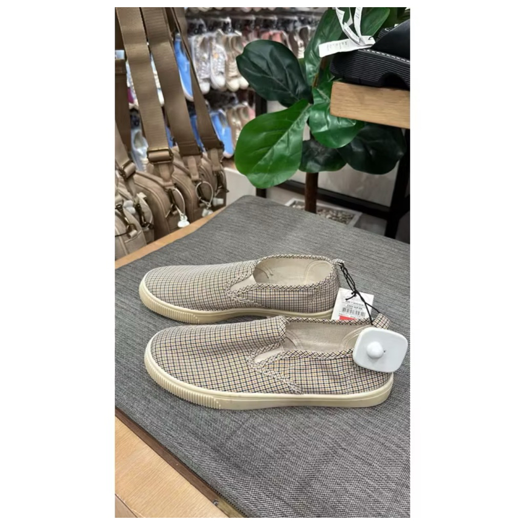 RUBI SLIP ON PINK - SEPATU WANITA JUMBO