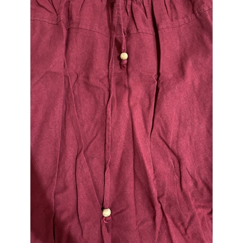 Rok merah maroon