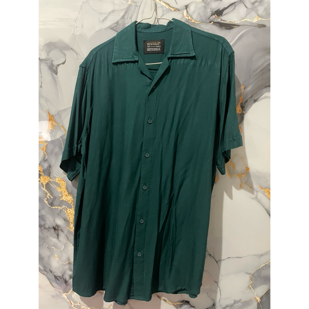 Kemeja Polos Brand Erigo dan Mickout Project Preloved