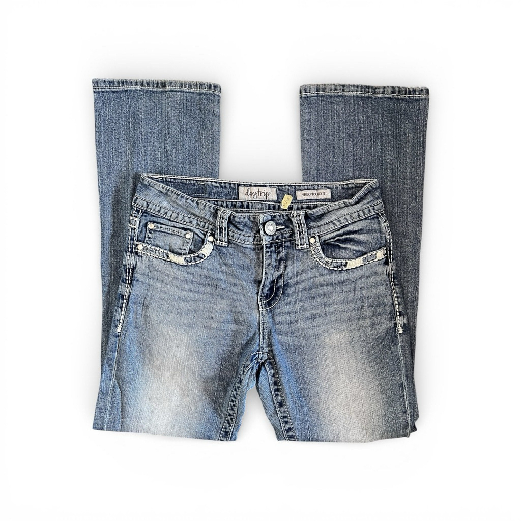 Flare Jeans | Low Waist | Daytrip | y2k vintage