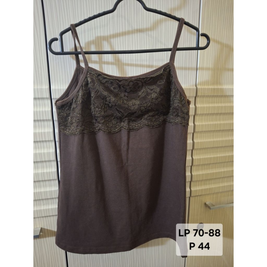 Preloved Tangtop renda