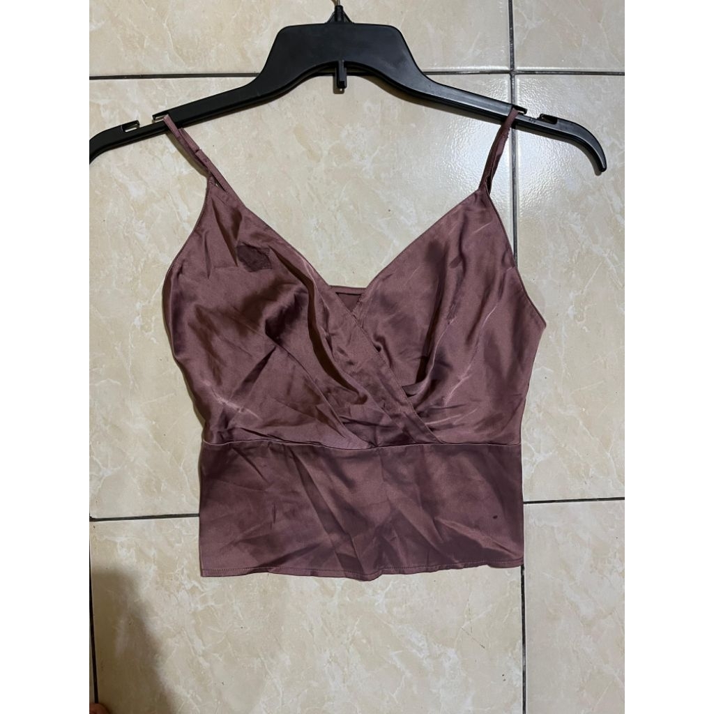 tanktop satin V silang