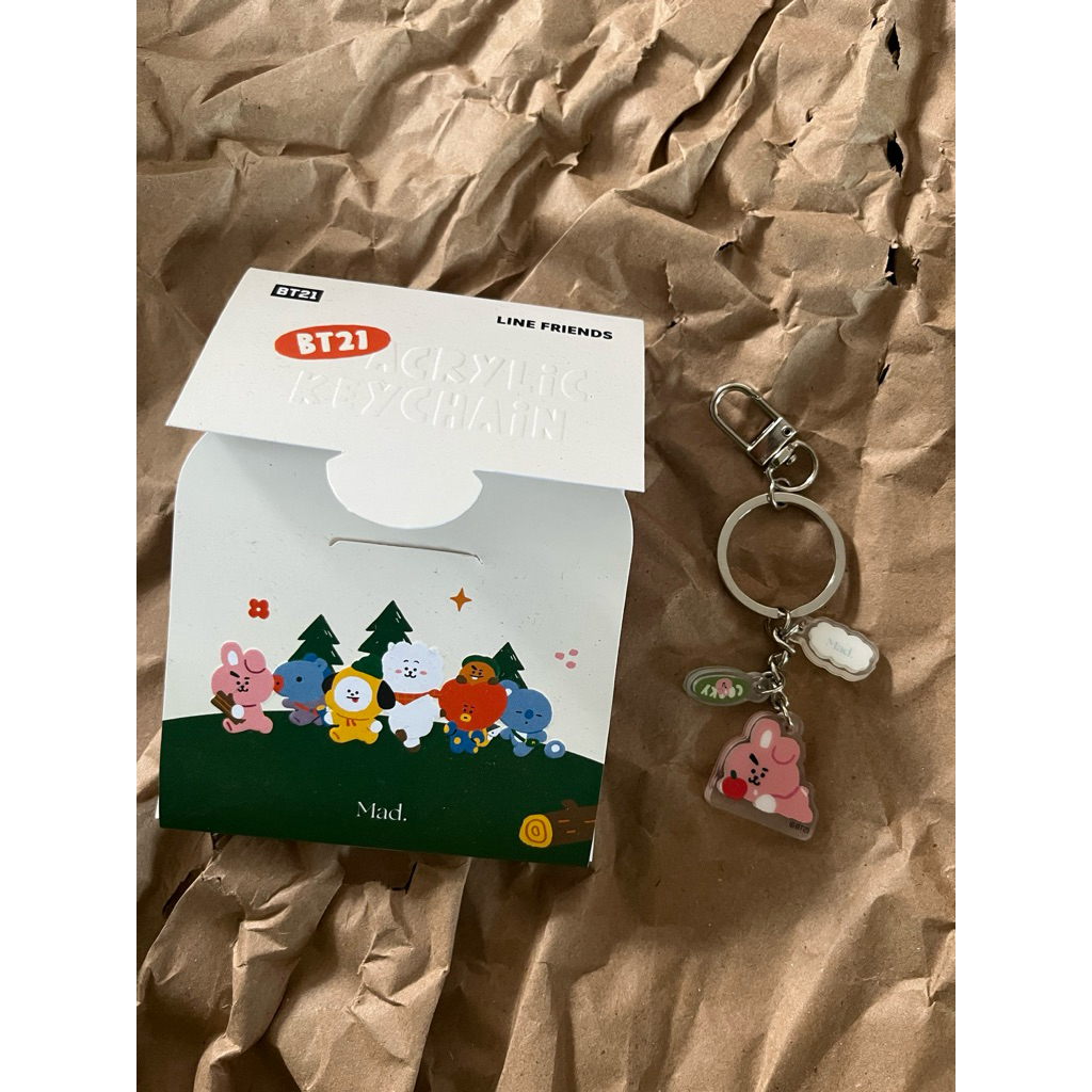 mad for makeup x line friends BT21 cooky acrylic keychain