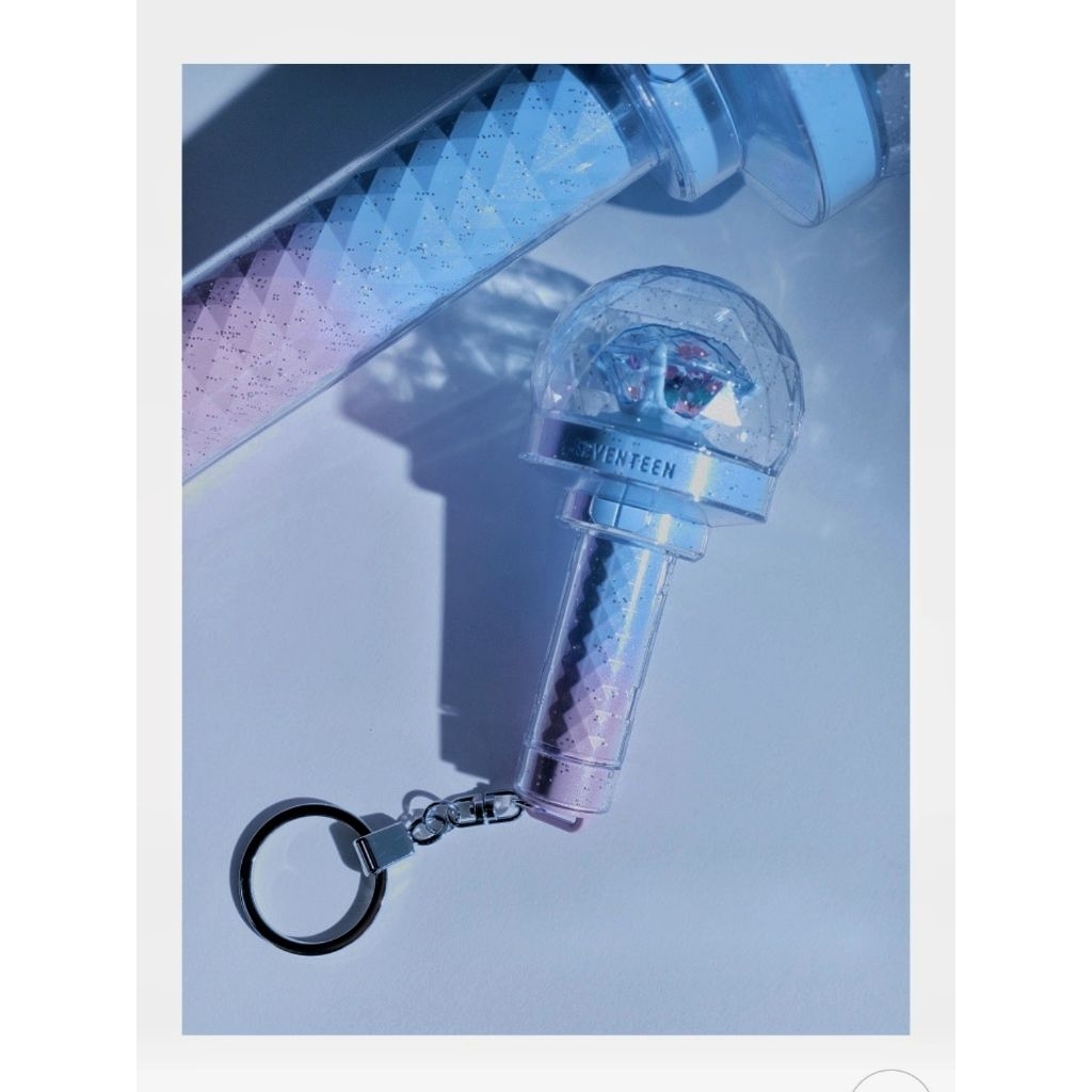 Official lightstick Seventeen keyring
