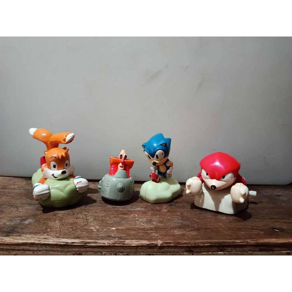 MAINAN BURGER KING KIDS CLUB SONIC