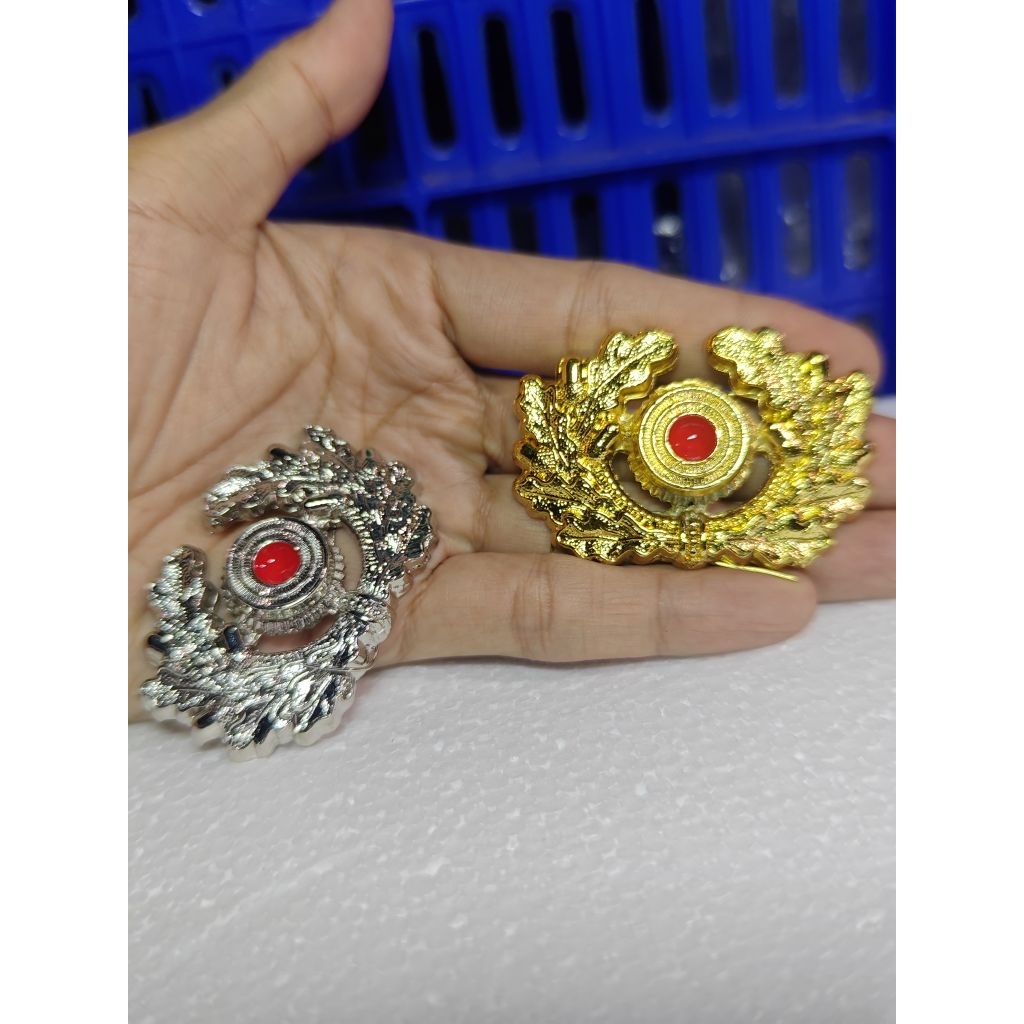 Pin Lencana Topi Militer Jerman Replika – German Army Cap Cockade WW2 Oak Leaves Vintage Koleksi