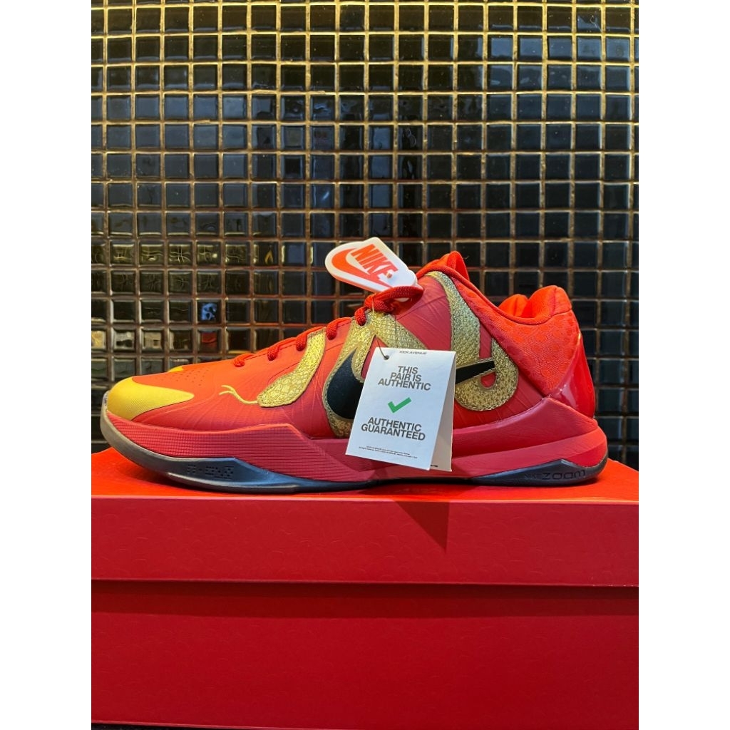 SEPATU BASKET NIKE KOBE 5 PROTRO YEAR OF THE MAMBA