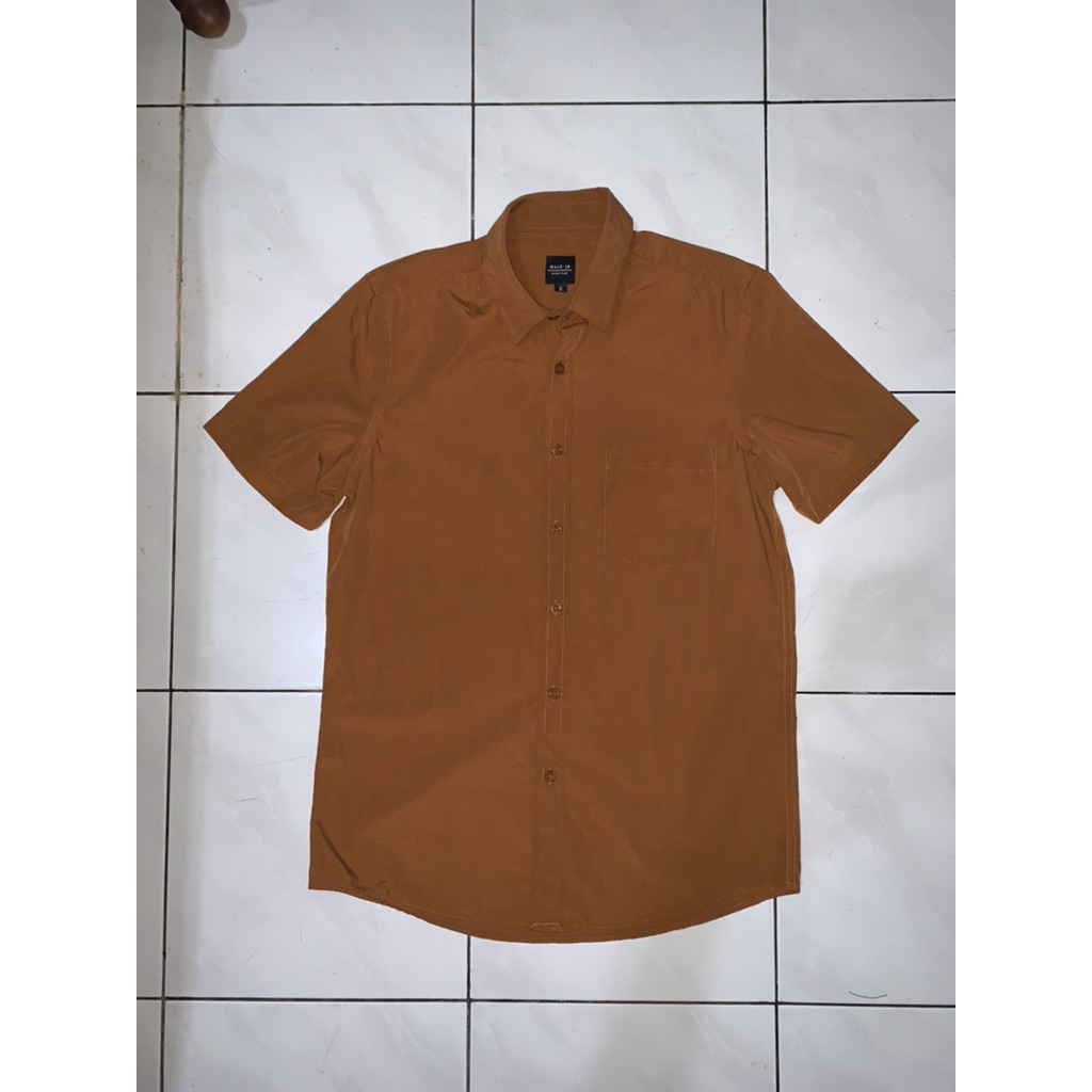Preloved/Bekas Kemeja Male.ID Coklat Lengan Pendek