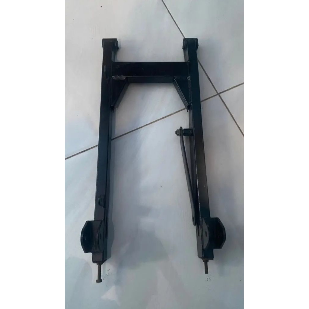 Swing arm,lengan ayun Suzuki Shogun R 110 new original
