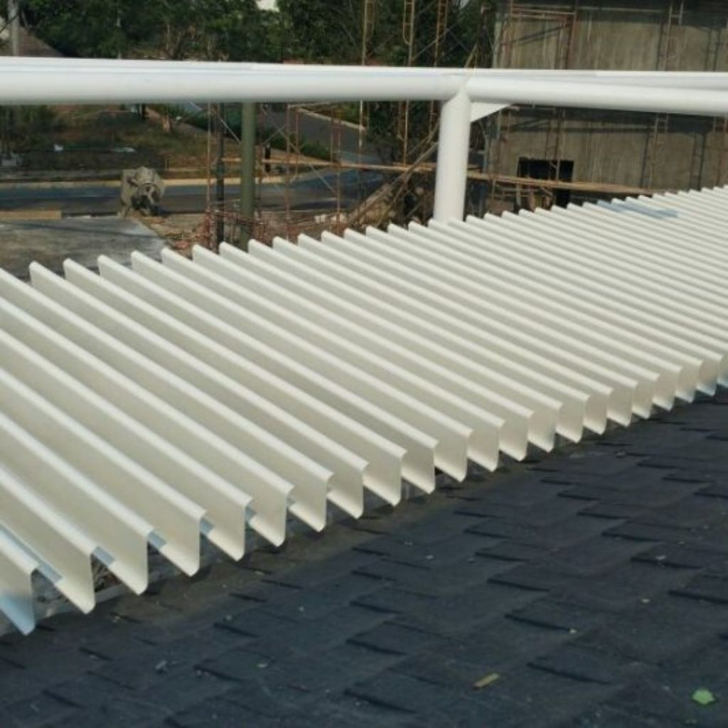 Atap buka tutup alumunium