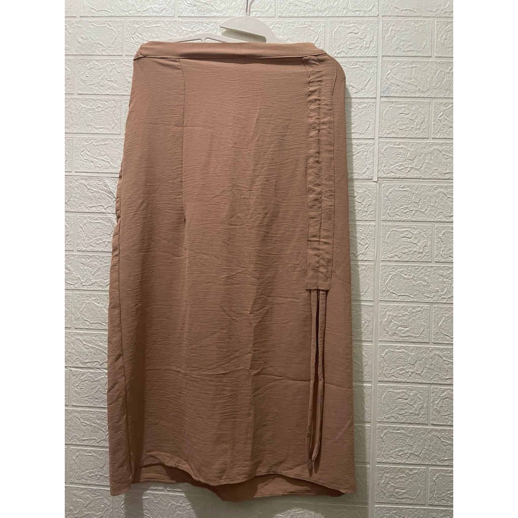 rok serut crinkle / rok serut / preloved