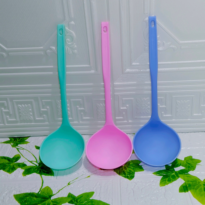 Irus Sayur Plastik / Centong Sayur / Irus Plastik Besar