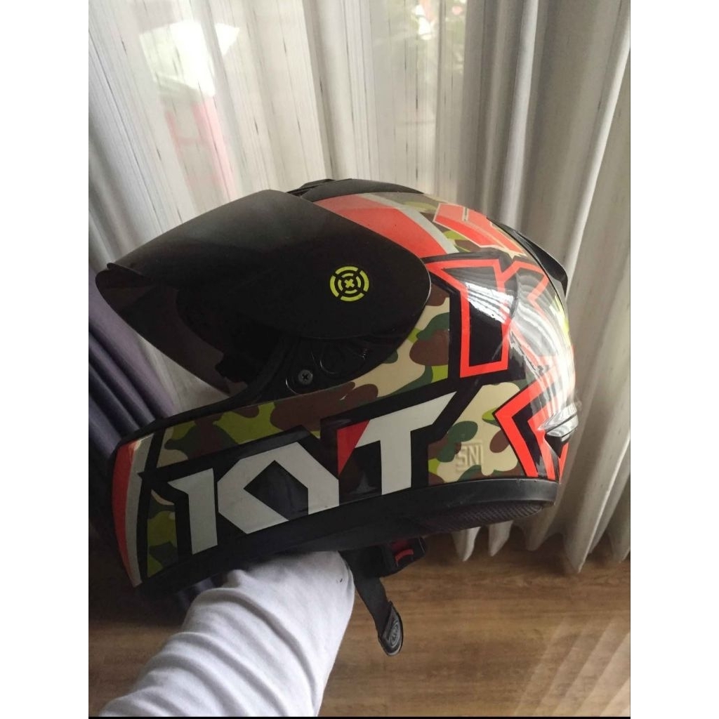 Helm KYT R 10 Fullface