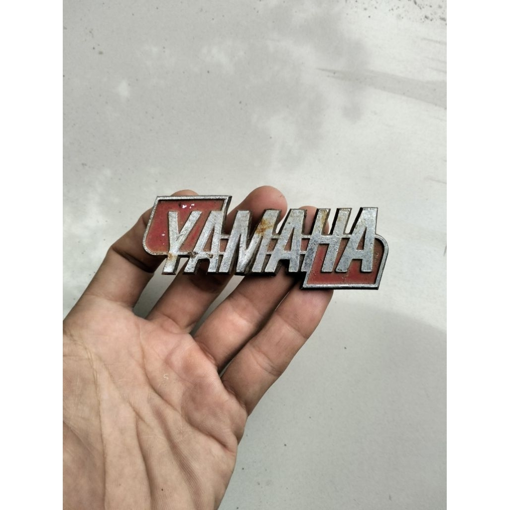 Emblem sayap yamaha v75 original copotan