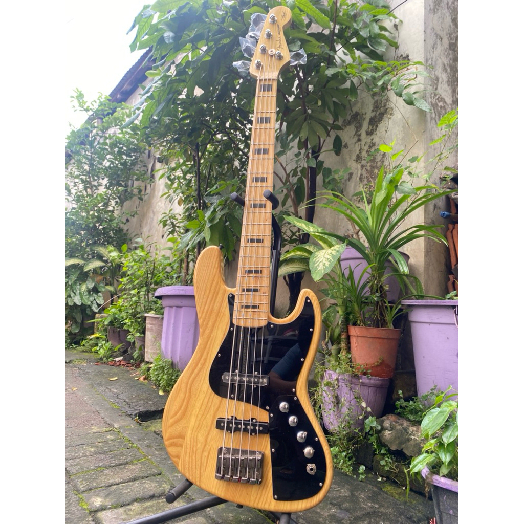 bass fender replika 5string preamp aktif