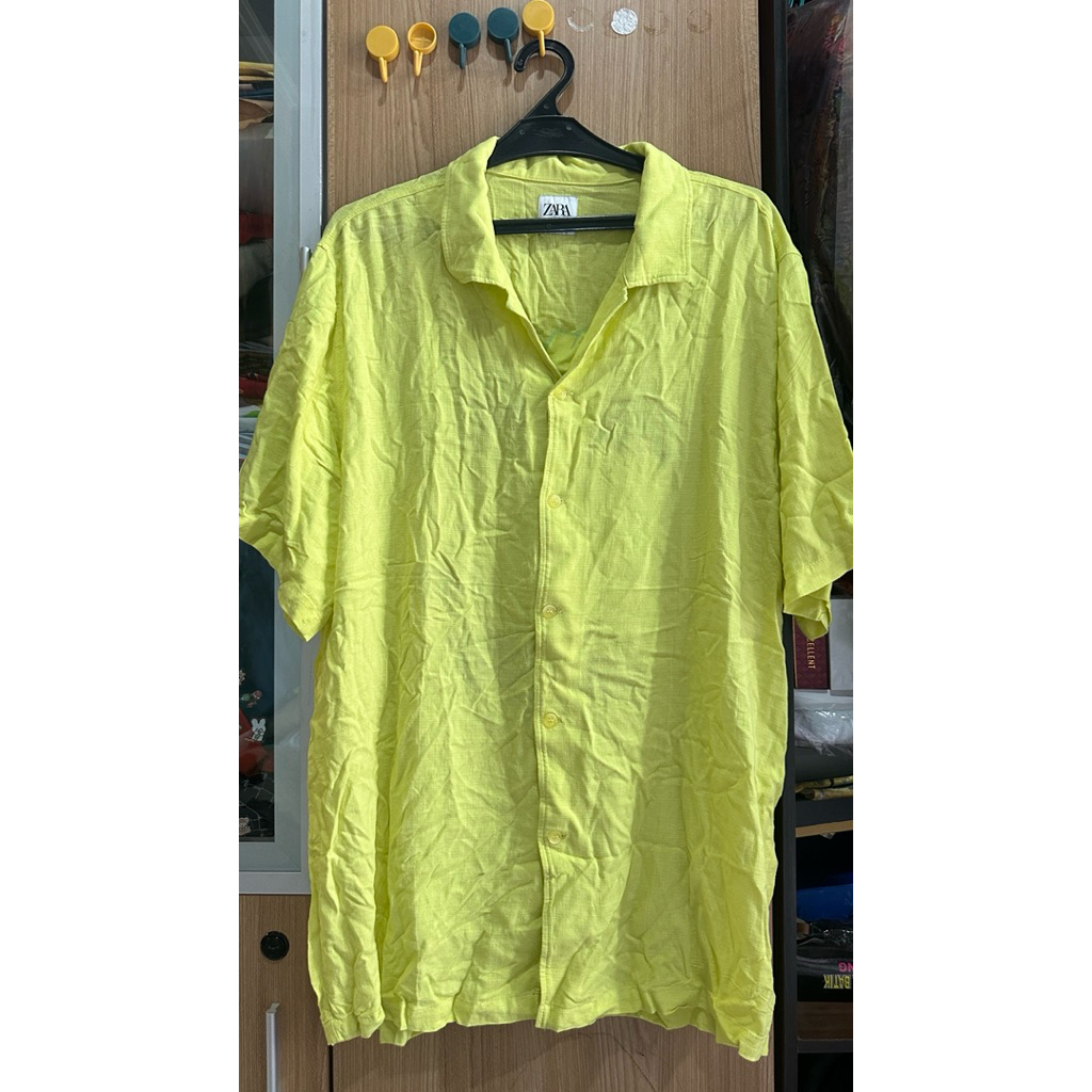 PRELOVED KEMEJA ZARA-Hijau Neon-Baju Pantai-Outfit NCT