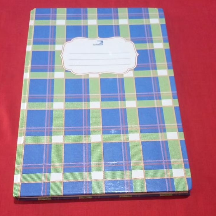 Buku Folio Garda isi 100