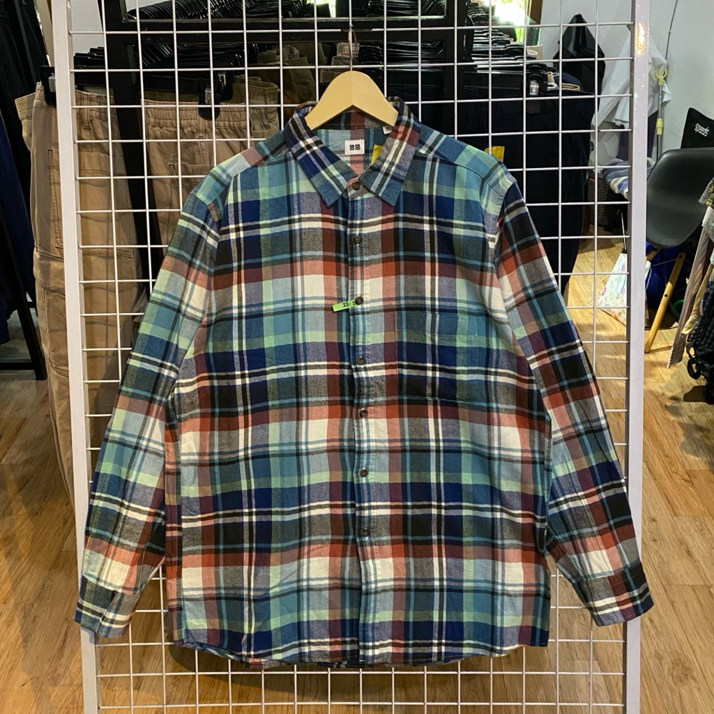 Uniqlo Plaid Flannel Shirt