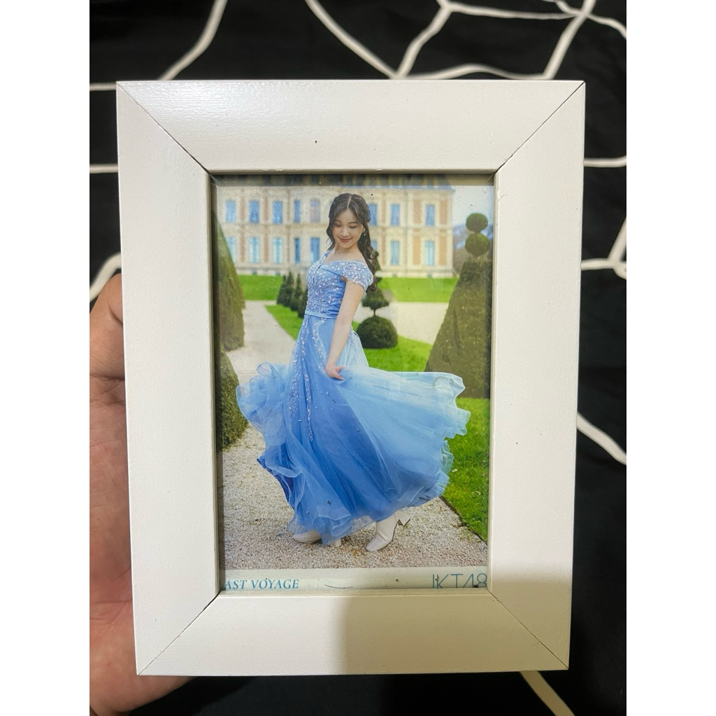 Photopack Shani ex-JKT48 Last Foyage + Pigura