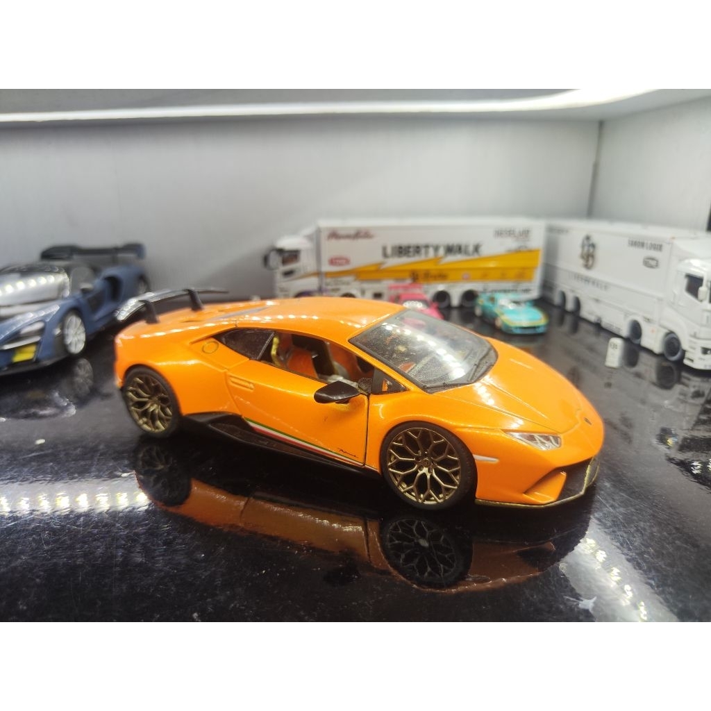 Bburago Lamborghini Huracan Performante 1/24
