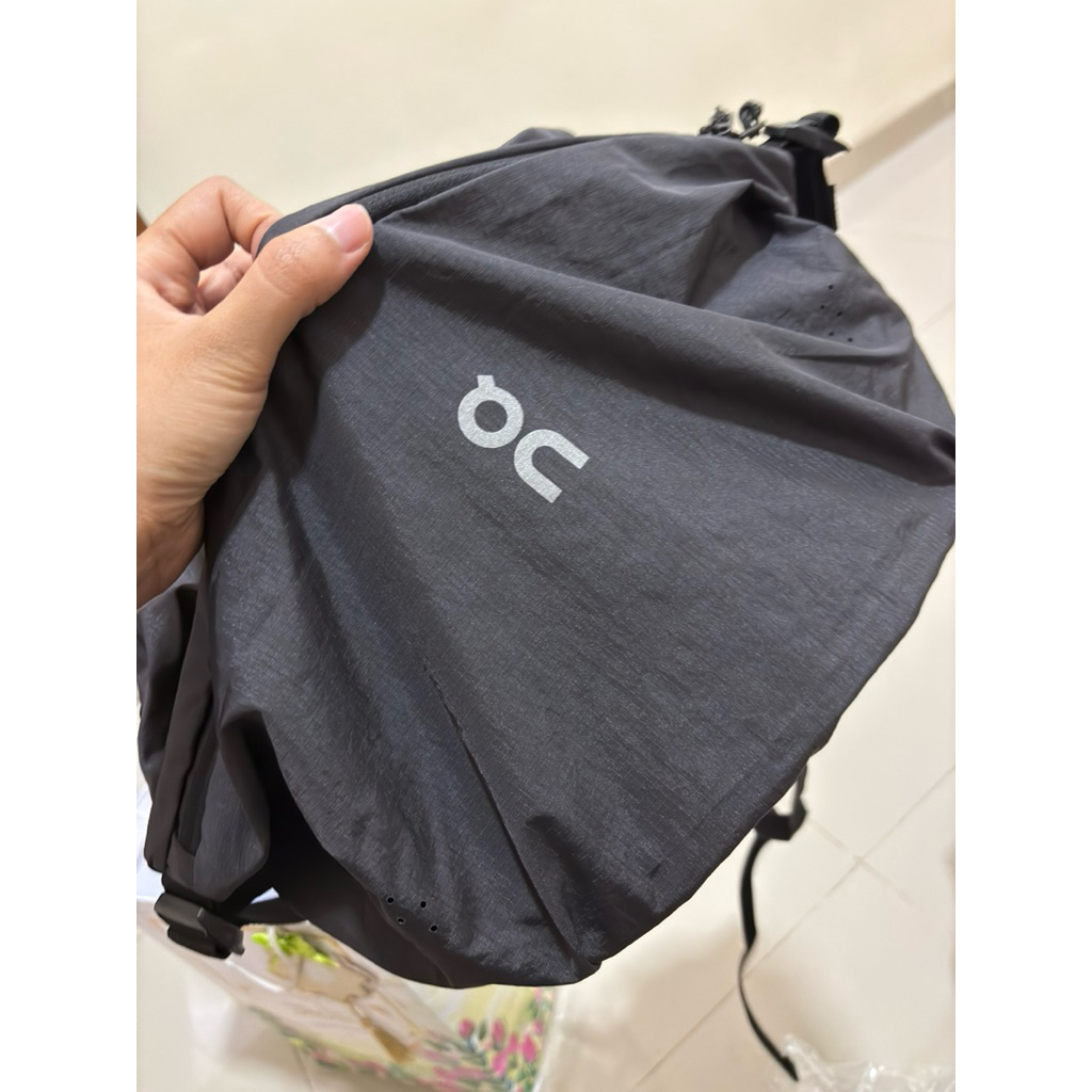 tas on cloud . oc man new jastip ori