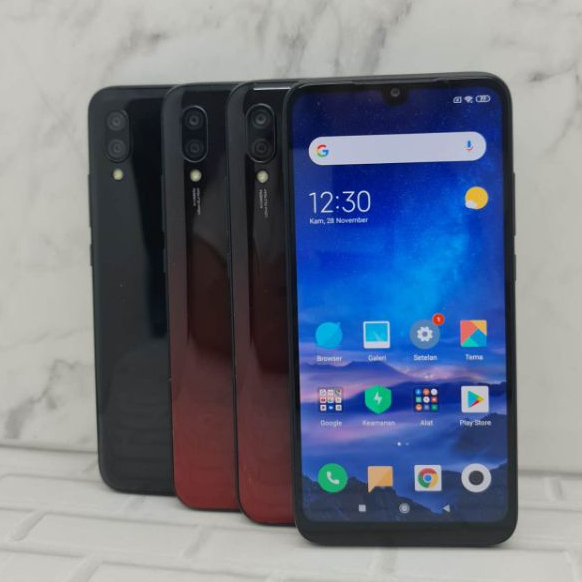 Handphone Redmi 7 Ram 4Gb internal 64Gb Original Second Murah