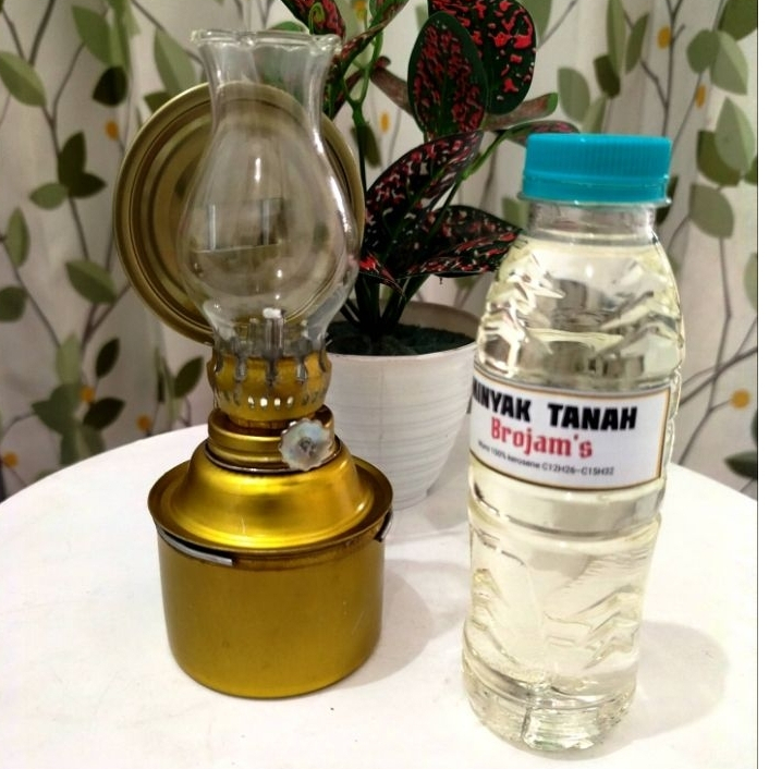 Lampu Teplok Lampu Ublik Minyak Tanah  jadul Wadah Kaleng Semprong Kaca