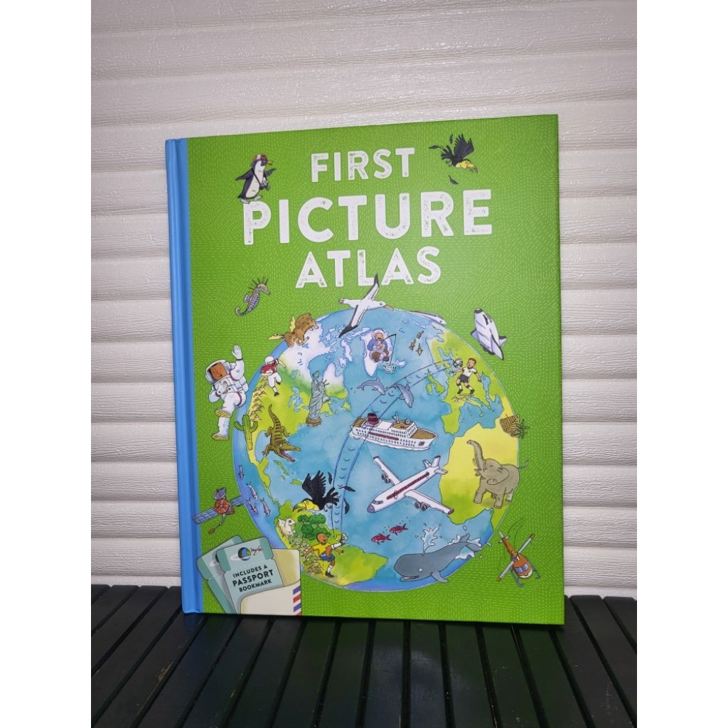 BIG BAD WOLF BOOKS • FIRST PICTURE ATLAS - REFERENCE BBW IMPORT