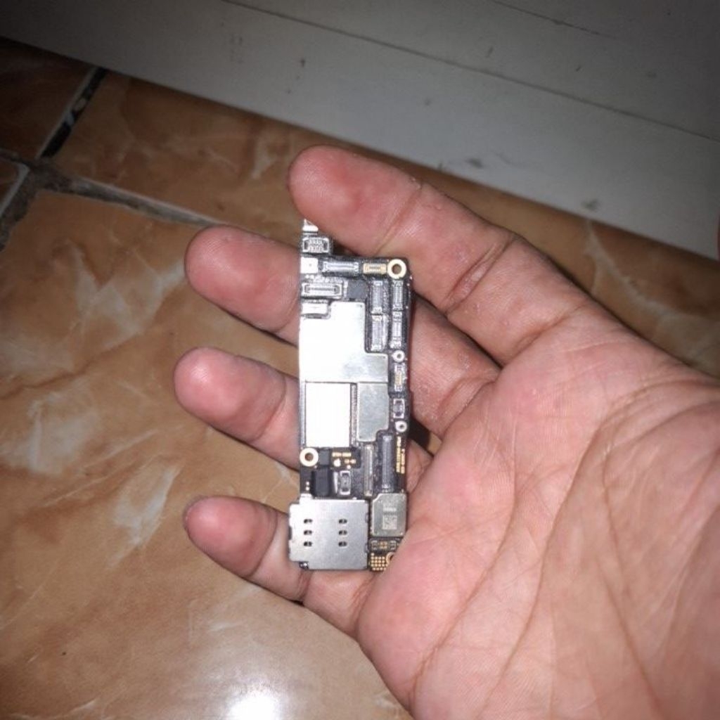 mesin iphone 13 PM bypass