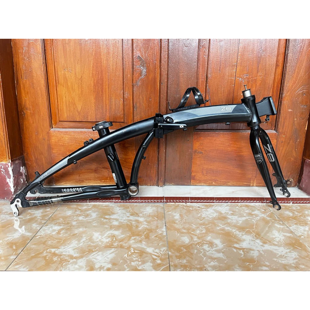 Frame element ecosmo z9