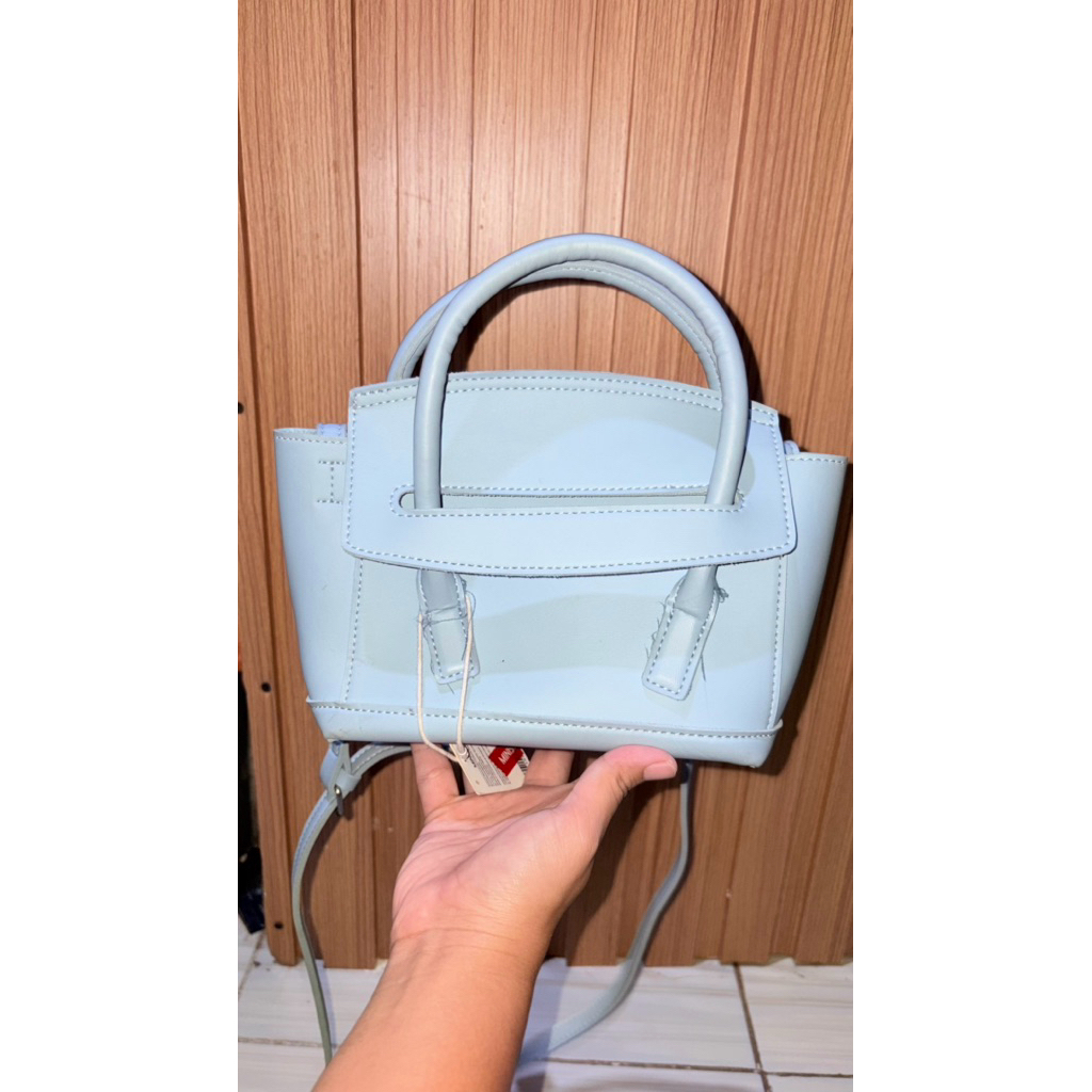 Preloved Sling Bag Blue