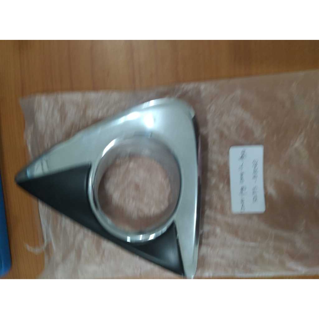 Cover Foglamp Kiri Agya 2015 Setengah Chrome / 52713-BZ060