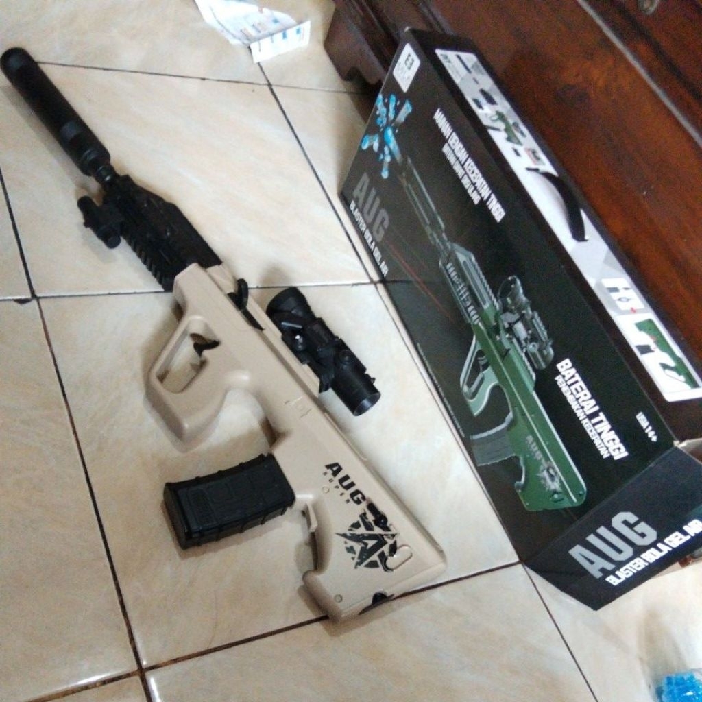 senjata mainan AUG Blaster Bola Gel Air