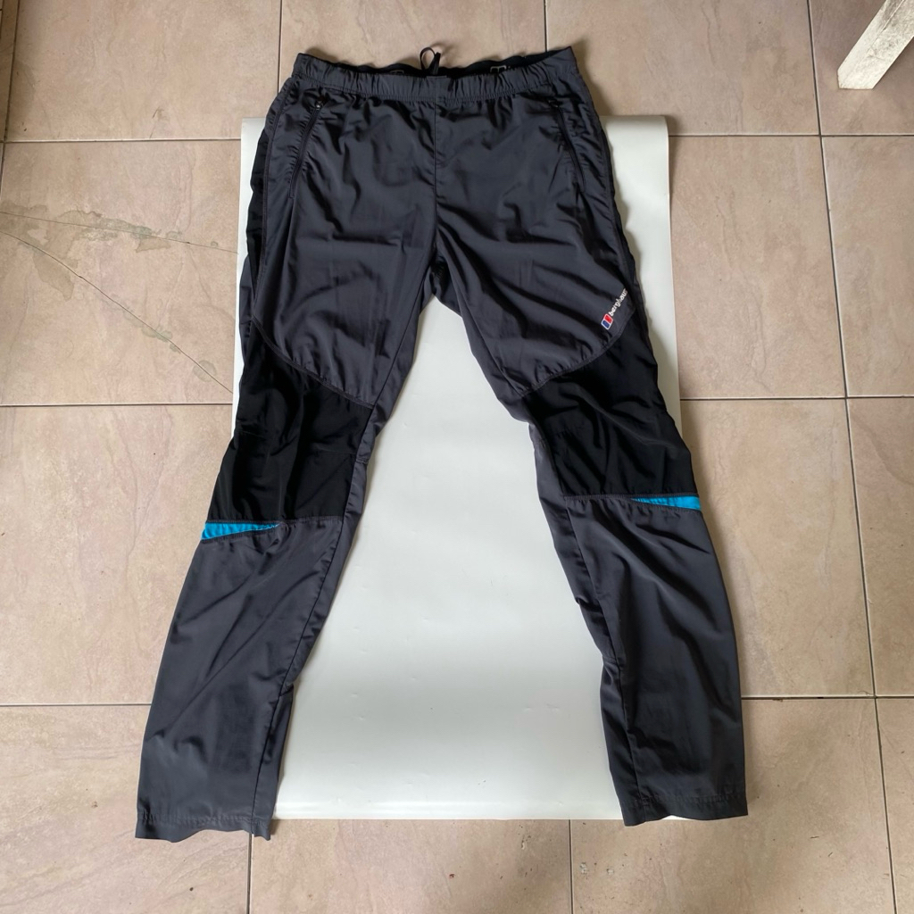 Celana Berghaus Outdoor Pants - Size 34-36