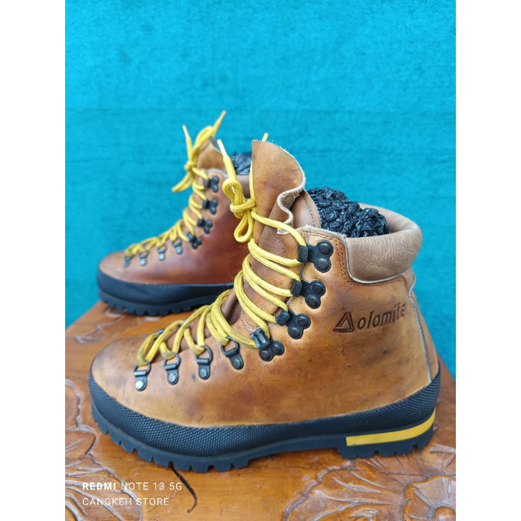 Dolomite size 42 insole 26,5cm sepatu Hiking, sepatu boot outdoor, sepatu lapangan, sepatu gunung, s